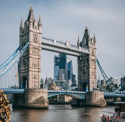 Best Taxi Cab in Gatwick  - Beeline Century Cars Gatwick